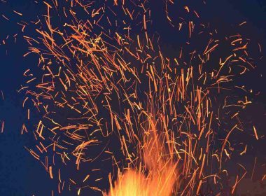 Straty nadzwyczajne - czym są? Definicja pojęcia